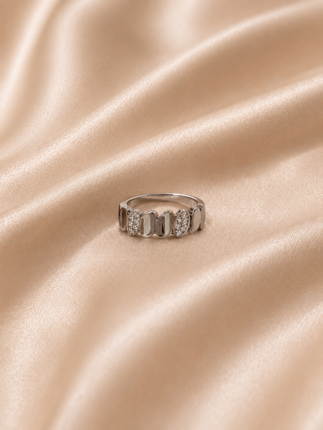 Celeste Glow Ring