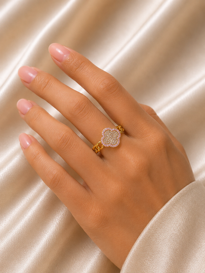 Étoile Clover Luxe Ring