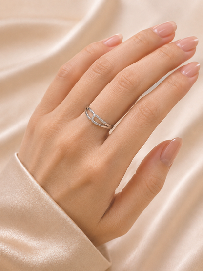 Celestia Twist Diamond Ring