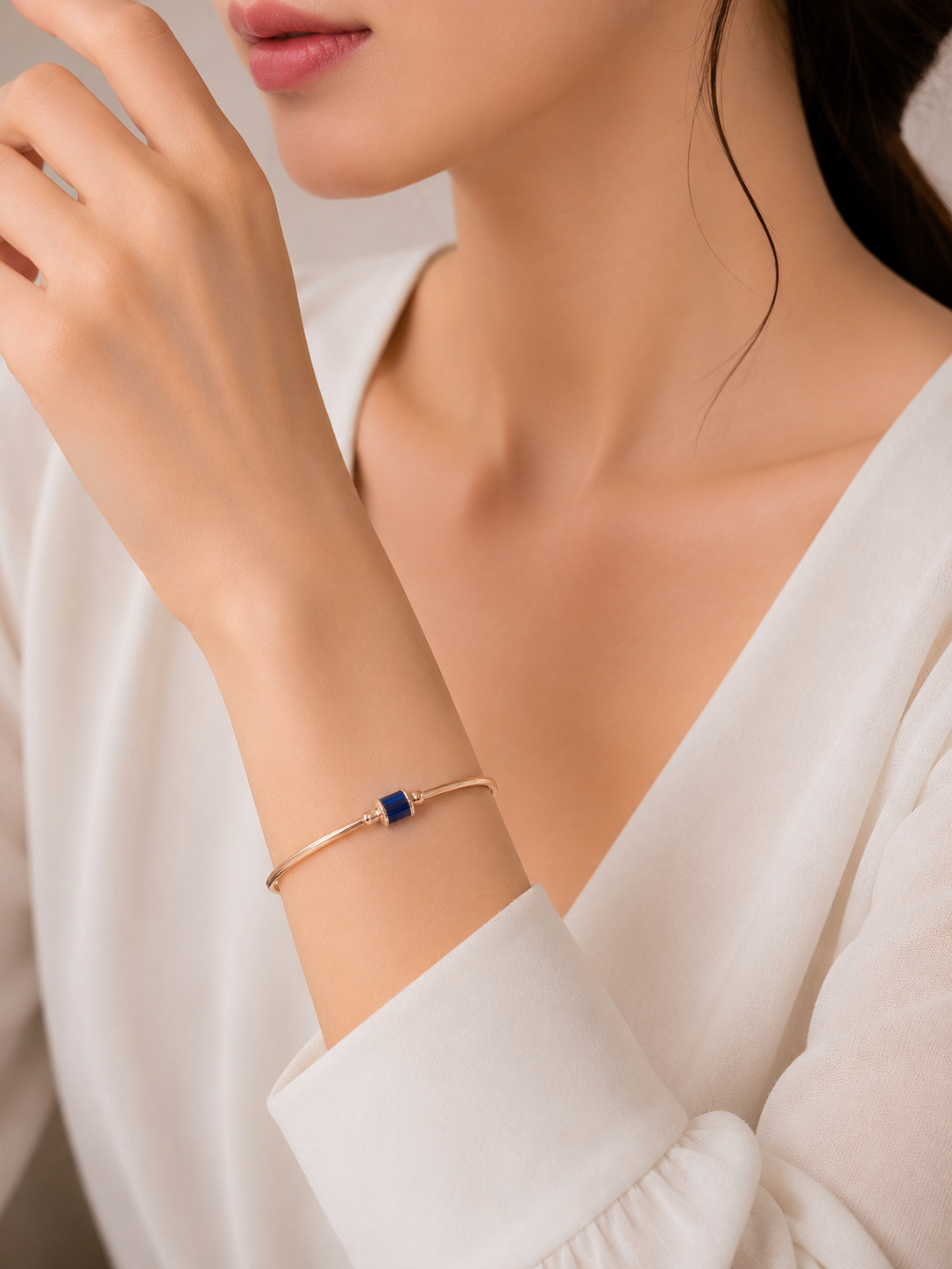 Midnight Sapphire Minimal Cuff