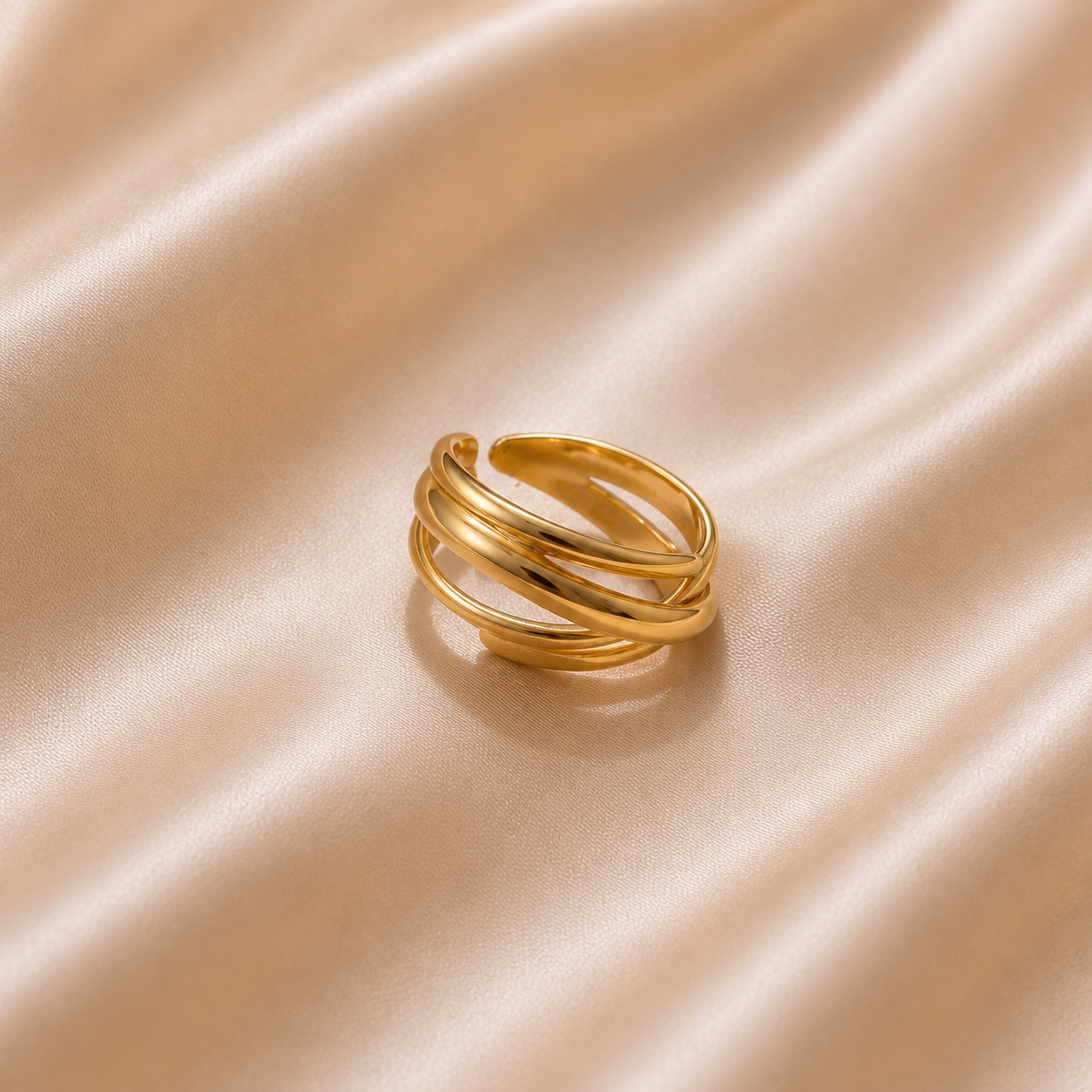 Golden Crosswave Ring