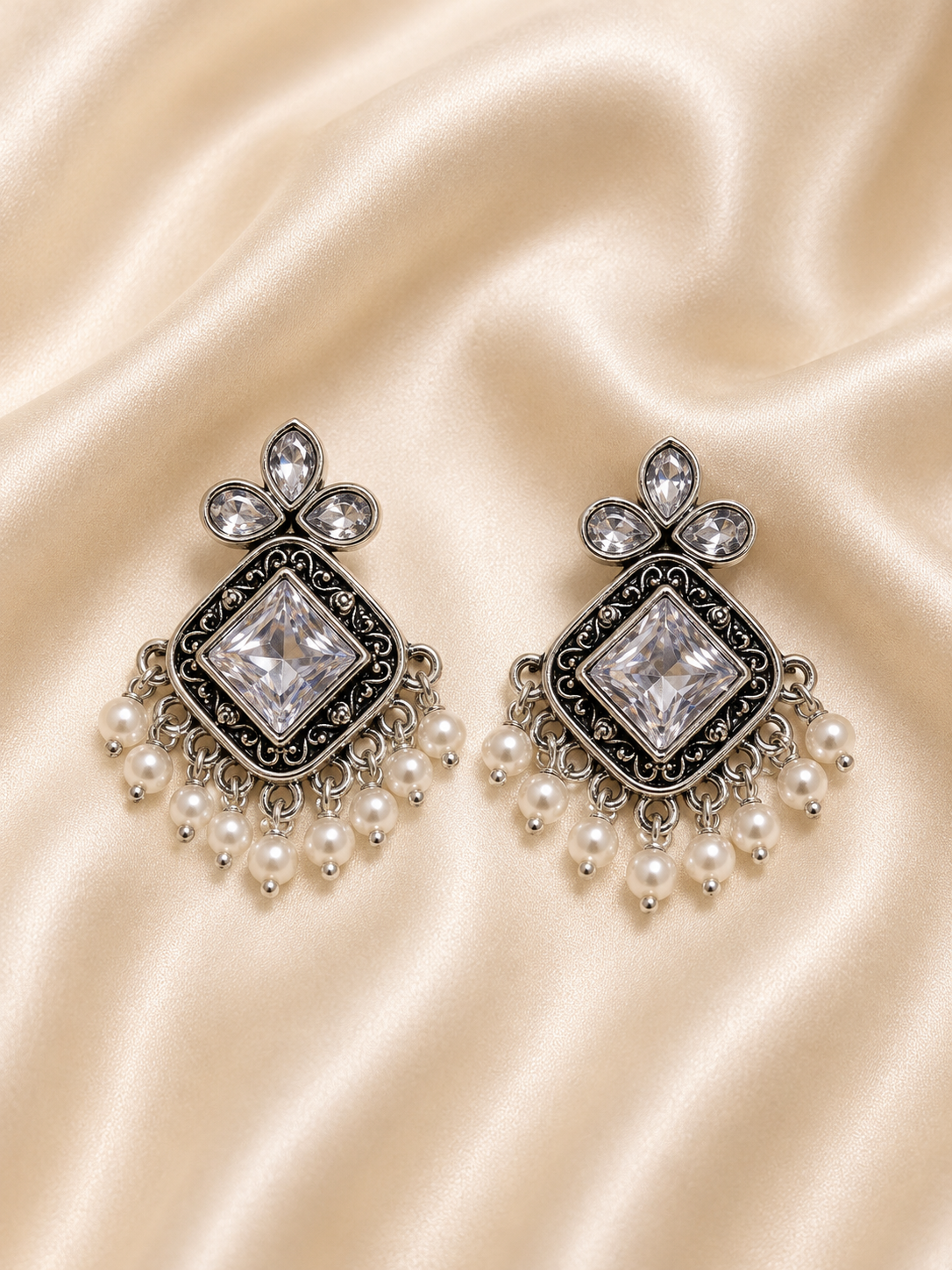 Vintage Royale Pearl Drop Earrings