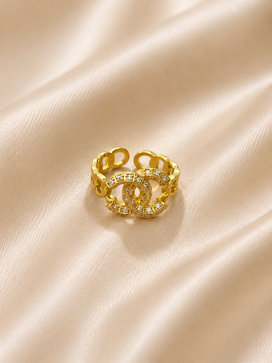 Éclat Royale Crystal Link Ring