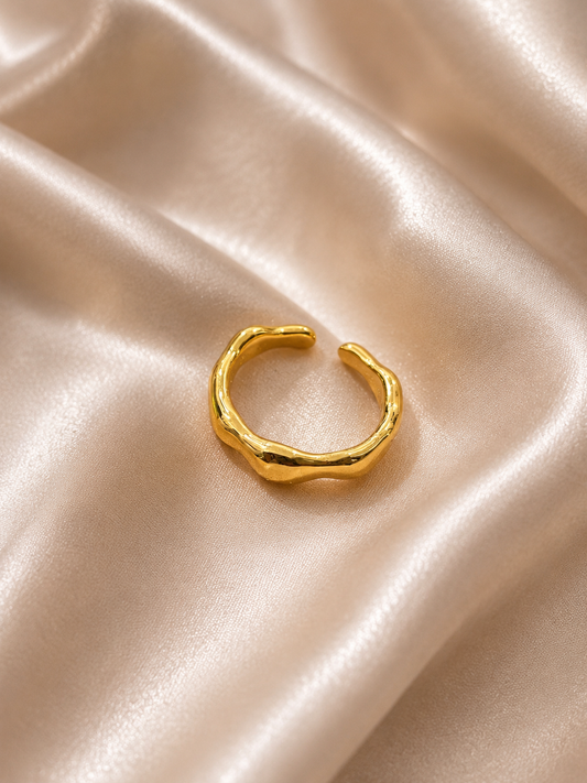 Liora Wave Ring