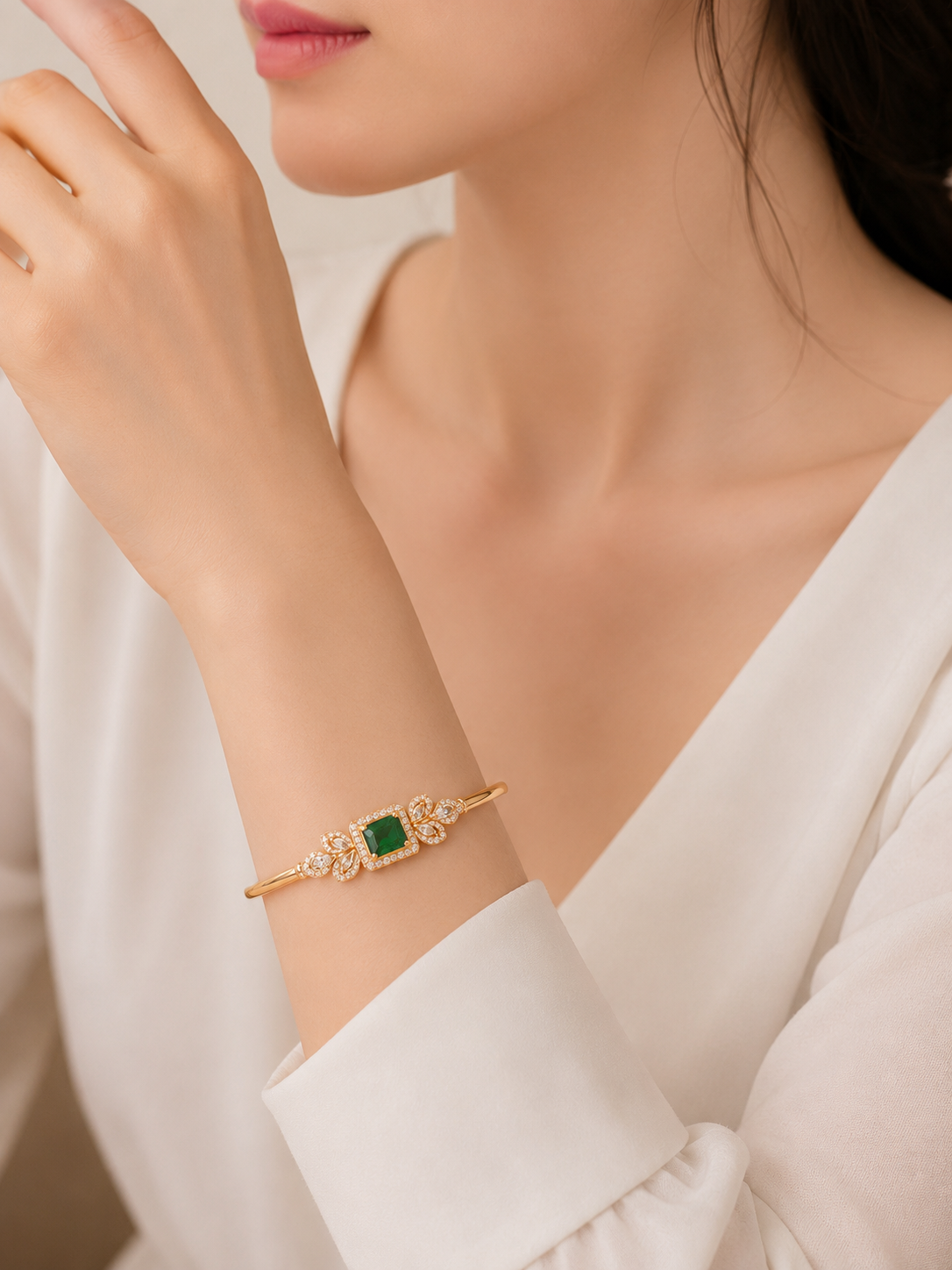 Emerald Royale Rose Gold Bangle