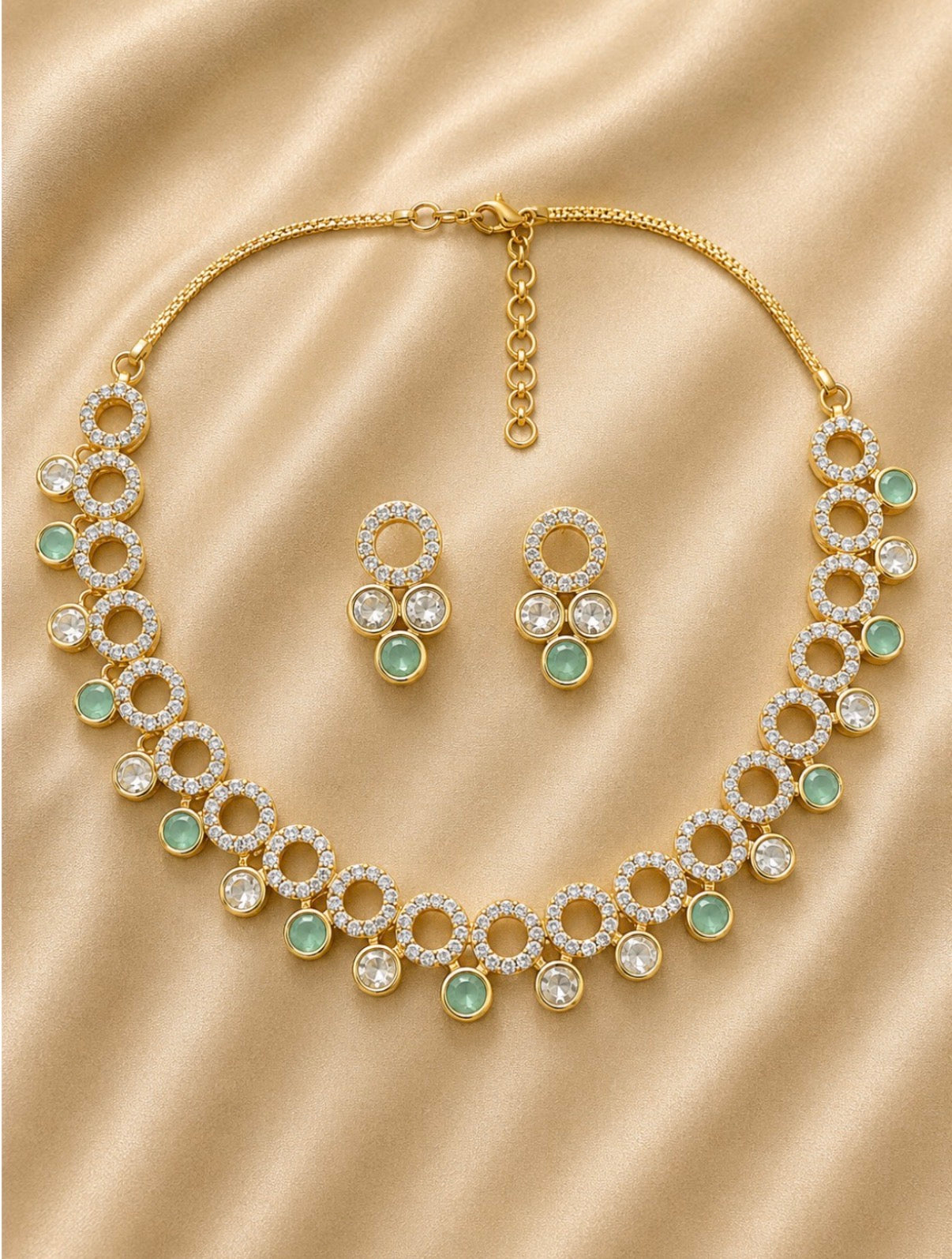 Celeste Circle Brass Kundan Necklace Set