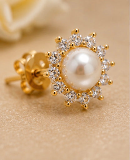 Pearl Radiance Studs