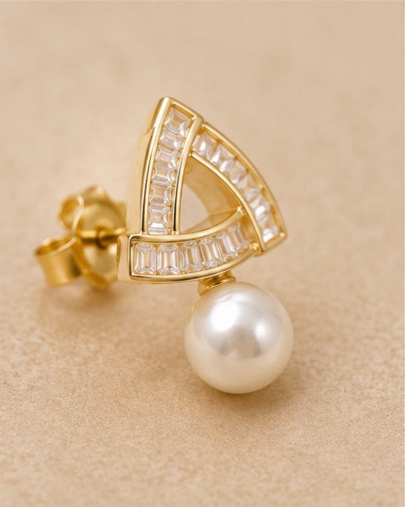 Pearl Prism Drop Studs