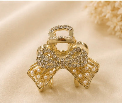 Pearl Bow Luxe Hair Claw